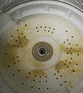 Illustration of washing machine cleaning